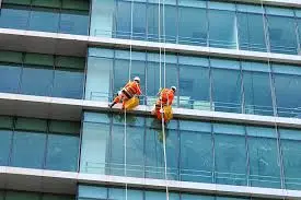 commercial window cleaning services in Eugene Oregon